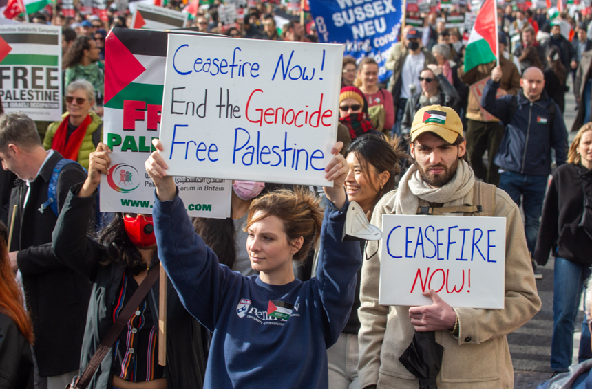 Manifestaţie-”record” la Londra de susţinere a Palestinei. Peste 500.000 de oameni au ieșit în stradă