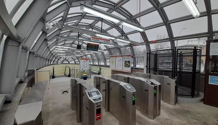 Staţiile de metrou din Bucureşti devin accesibile persoanelor cu deficienţe de vedere