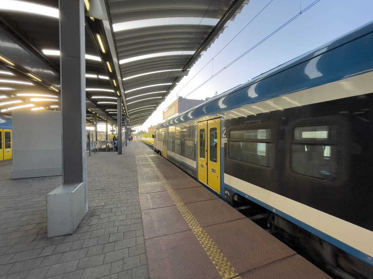 Ministerul Transporturilor va achiziţiona 62 de trenuri electrice