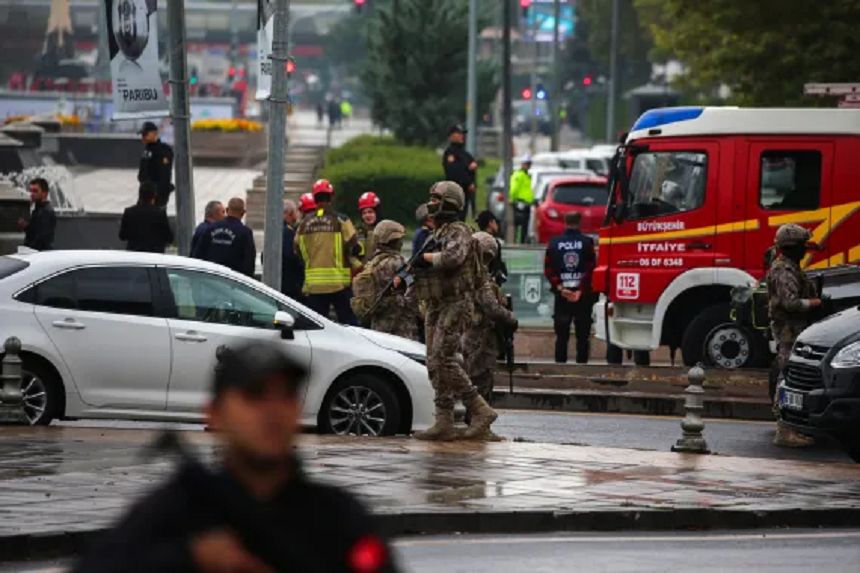 Zeci de persoane, reținute după atentatul cu bombă de la Ankara