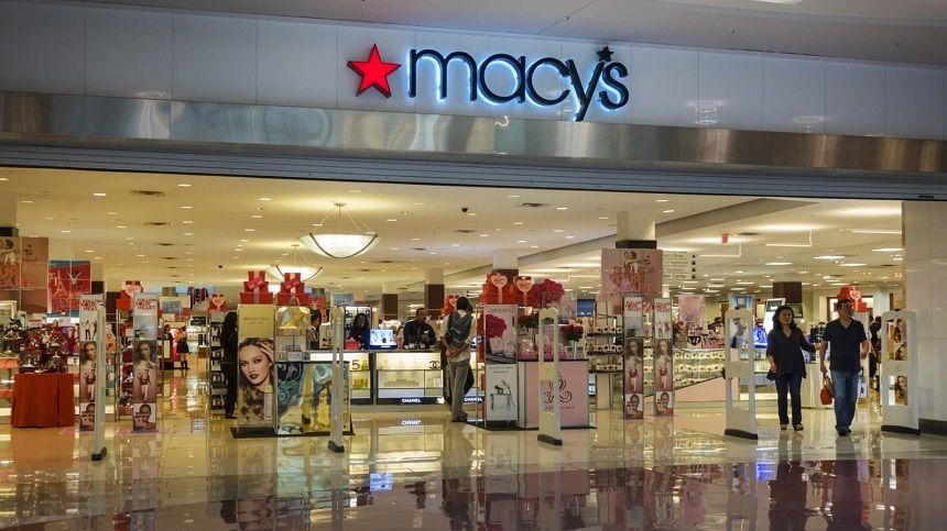 Un grup de investitori a făcut o ofertă de 5,8 miliarde de dolari pentru a retrage de la bursă lanţul de magazine Macy’s