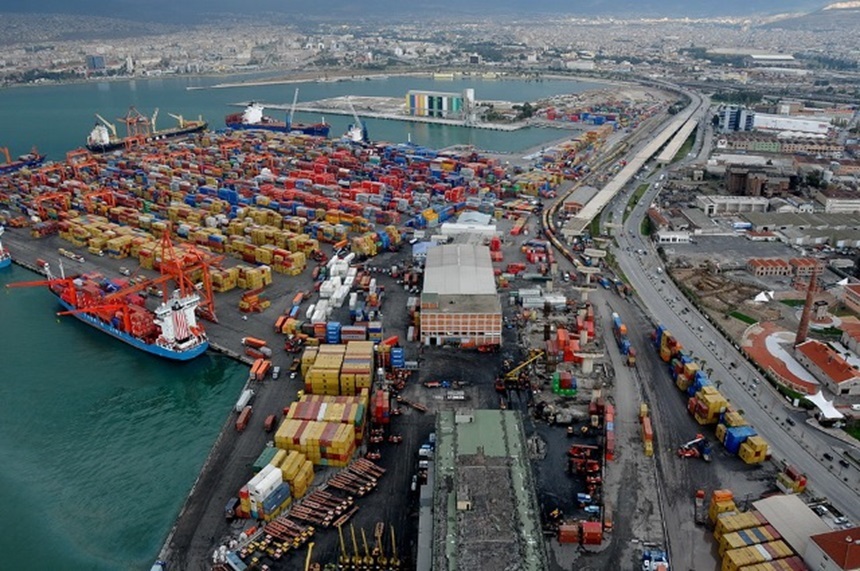 Abu Dhabi este pe cale să cumpere un pachet de acţiuni la un port cheie al Turciei, din Izmir – surse