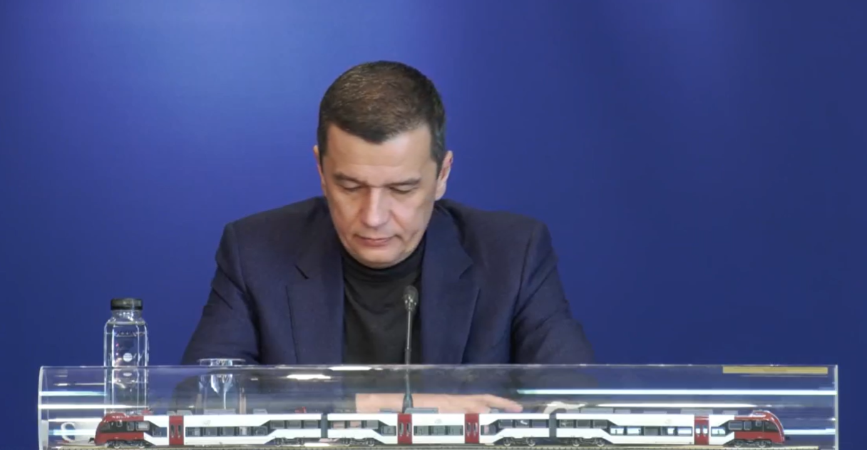 Grindeanu: ”Valoarea contractelor semnate pentru achiziţia de trenuri noi este de 9,9 miliarde de lei”