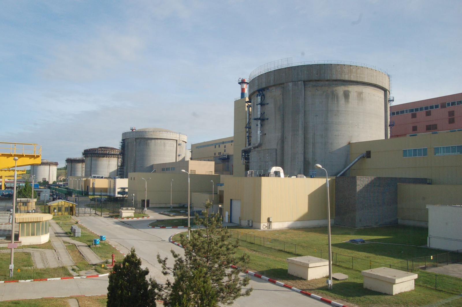Nuclearelectrica, după ce un compresor de aer de serviciu din partea clasică a reactorului 2 de la Cernavodă a degajat fum: Echipamentul este izolat şi se fac investigaţii pentru identificarea cauzei