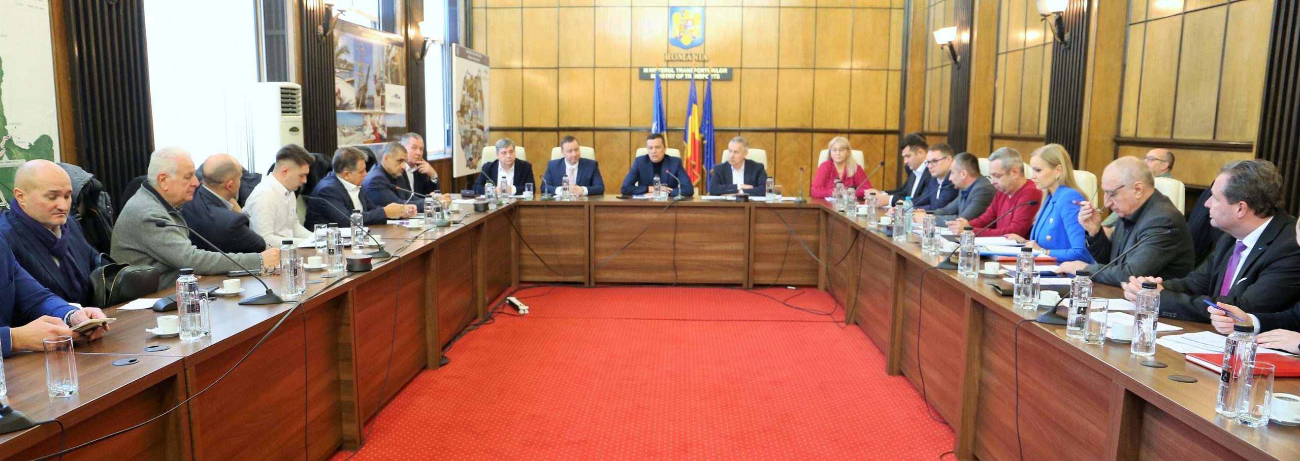 Ministrul Sorin Grindeanu, nouă întâlnire cu patronatele din transportul rutier – S-a convenit să fie supus procedurii de consultare publică proiectul de ordin pentru ajustarea tarifelor AST percepute de către CNAIR