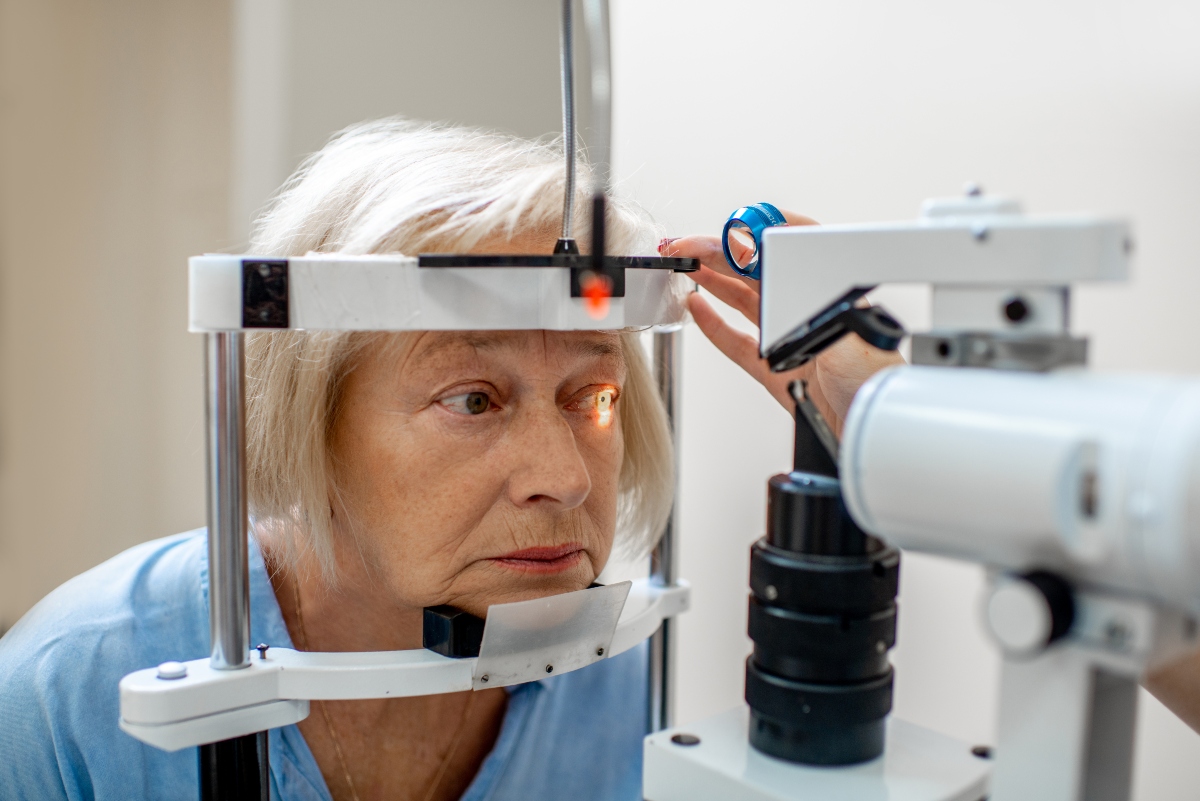 Cum se tratează cataracta? Abordări terapeutice avansate pentru îmbunătățirea vederii