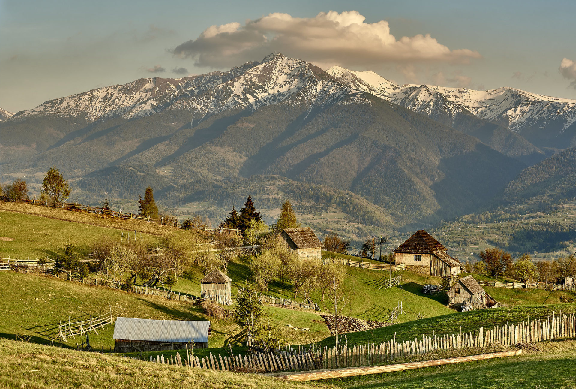 Top 5 destinații de vacanță în România. Care sunt costurile