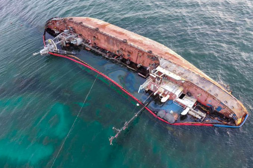 Opt morţi şi doi dispăruţi în sud-vestul Japoniei, în urma răsturnării unei nave cisternă sud-coreeană, Keoyoung Sun, cu 980 de tone de acid acrilic la bord