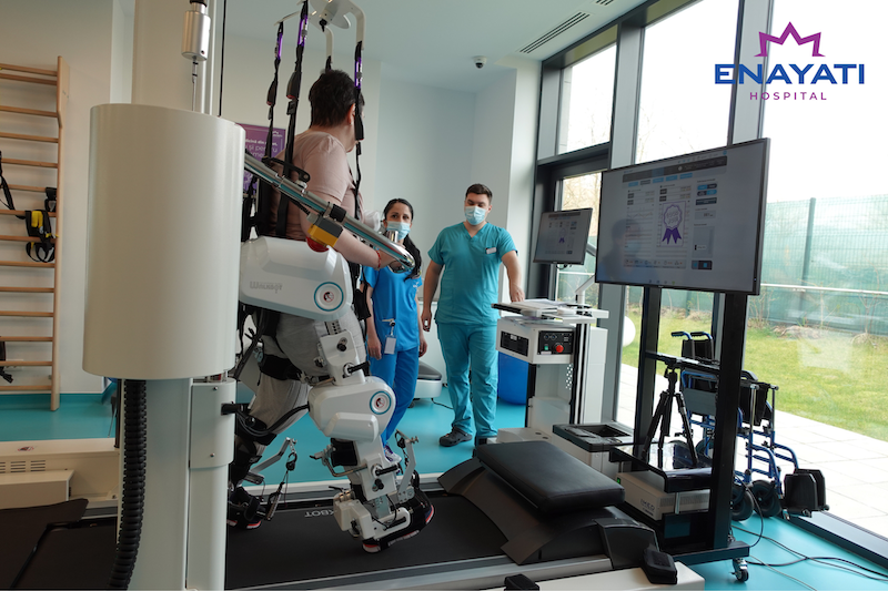 #roboterapeut, un aparat de top din Enayati Hospital, care te ajută să mergi mai departe, mai ușor!