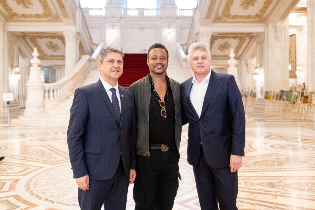 Cuba Gooding Jr. a vizitat Bucureștiul și se implică într-un proiect major: strânge fonduri pentru o clinică de psihiatrie pediatrică 