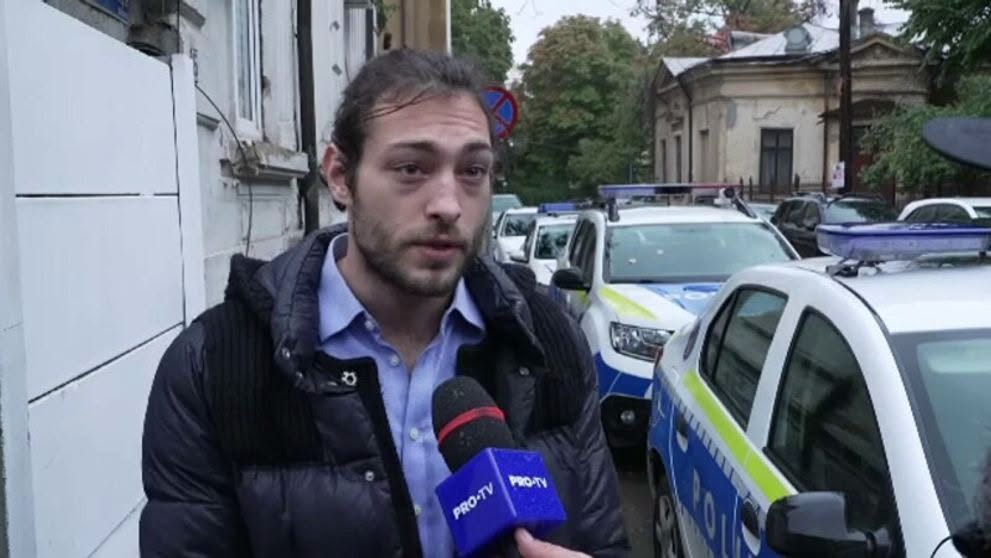 Fiul lui Ilie Dumitrescu, dus de poliție la Psihiatrie după un scandal pe stradă. Actorul Toto Dumitrescu: „Nu-mi este bine”