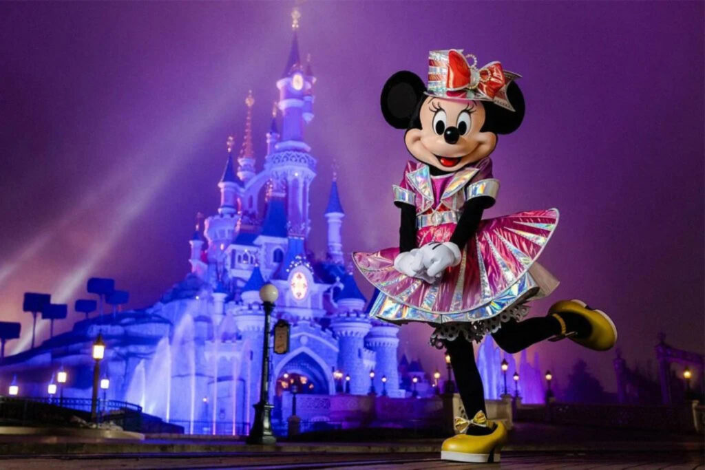 Disneyland Paris atrage milioane de turiști, dar încă nu și-a scos investiția după mai bine de trei decenii