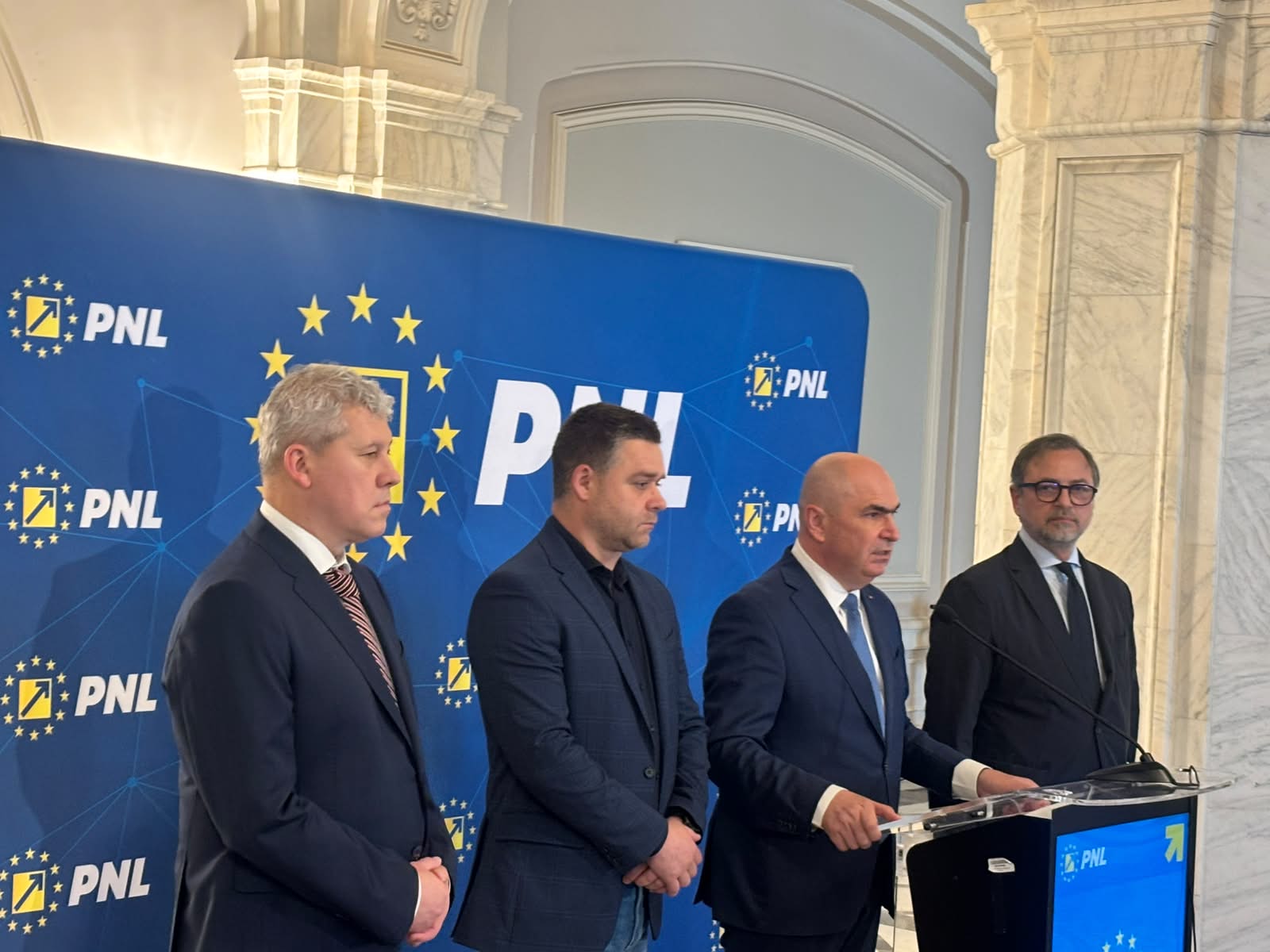 PNL a reconfirmat, prin vot, hotărârea ca partidul să nu facă Guvern cu PSD